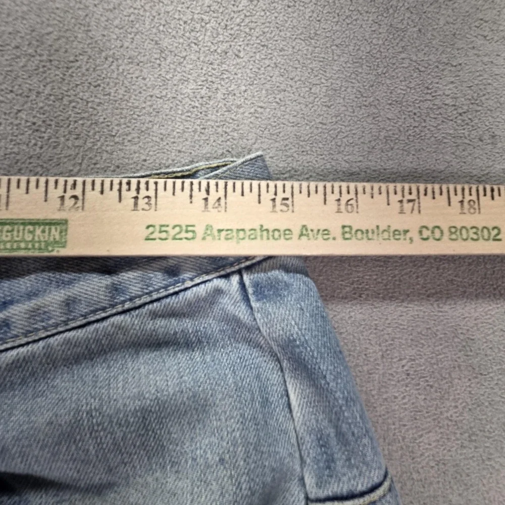 Levis important sizing